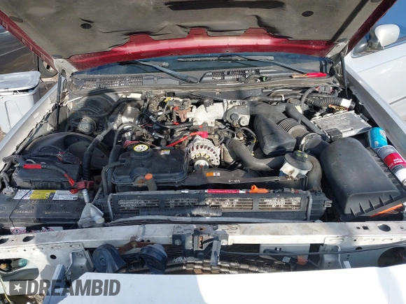 2008 Mercury Grand Marquis GS with VIN 2MEFM74V38X611049, listed as a IAAI auction lot 41869117 with 162,669 mi miles and . Bid and sale history available at DreamBid. Image 10.