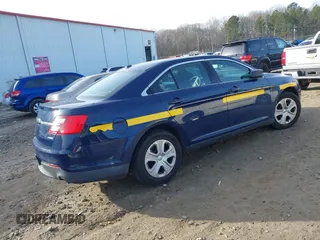 2015 Ford Police Interceptor with VIN 1FAHP2L88FG126107, listed as a IAAI auction lot 41304337 with 205,164 mi miles and . Bid and sale history available at DreamBid. Image 4.