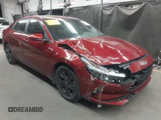 2023 Hyundai Elantra SEL z VIN KMHLM4AG3PU584509, wystawiony jako IAAI lot #42064098 z przebiegiem 41 036 mil mil oraz . Historia ofert i sprzedaży dostępna na DreamBid. Obrazek 1.