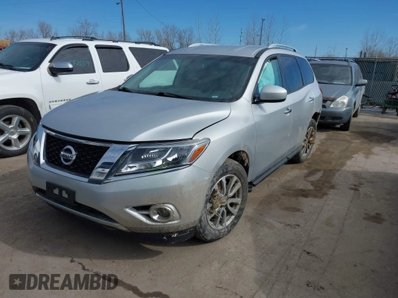 2015 Nissan Pathfinder SV z VIN 5N1AR2MN6FC706632, wystawiony jako IAAI lot #41645730 z przebiegiem 130 647 mil mil oraz . Historia ofert i sprzedaży dostępna na DreamBid. Obrazek 17.