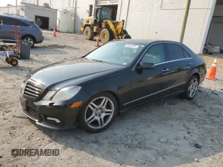 2010 Mercedes-Benz E 350 Luxury z VIN WDDHF8HB6AA127181, wystawiony jako Copart lot #58980705 z przebiegiem 186 011 mil mil oraz Szkoda całkowita • Salvage title. Historia ofert i sprzedaży dostępna na DreamBid. Obrazek 1.