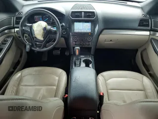 2018 Ford Explorer XLT with VIN 1FM5K7D80JGA34341, listed as a Copart auction lot 52063215 with 102,388 mi miles and Salvage Title. Bid and sale history available at DreamBid. Image 8.