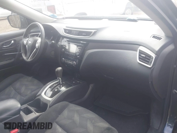 2014 Nissan Rogue S with VIN 5N1AT2MV0EC847549, listed as a IAAI auction lot 41877925 with 172,750 mi miles. Bid and sale history available at carsss.com. Image 5.