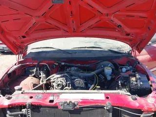 1999 Dodge 1500 z VIN 3B7HC13Y1XM517526, wystawiony jako IAAI lot #41746242 z przebiegiem 116 048 mil mil oraz . Historia ofert i sprzedaży dostępna na DreamBid. Obrazek 10.