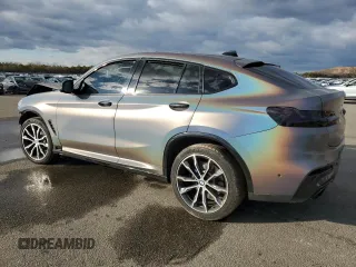 2021 BMW X4 M40i z VIN 5UX2V5C08M9F52562, wystawiony jako Copart lot #83665674 z przebiegiem Nie podano mil oraz Szkoda całkowita • Salvage title. Historia ofert i sprzedaży dostępna na DreamBid. Obrazek 2.