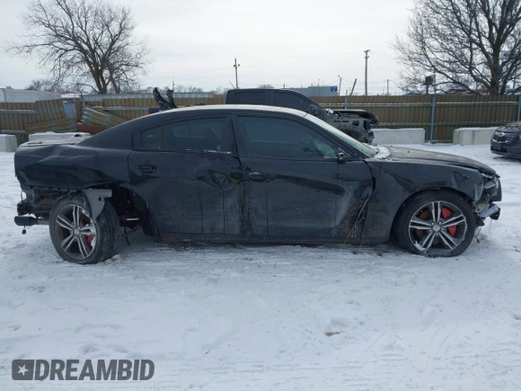 2014 Dodge Charger RT Plus with VIN 2C3CDXDT1EH224271, listed as a IAAI auction lot 41575773 with 91,629 mi miles. Bid and sale history available at carsss.com. Image 13.