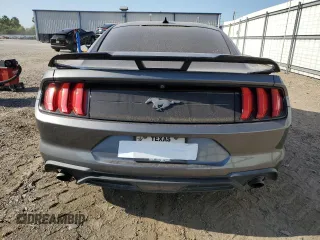 2022 Ford Mustang EcoBoost z VIN 1FA6P8TH3N5122454, wystawiony jako Copart lot #51292735 z przebiegiem 46 339 mil mil oraz Szkoda całkowita • Salvage title. Historia ofert i sprzedaży dostępna na DreamBid. Obrazek 6.