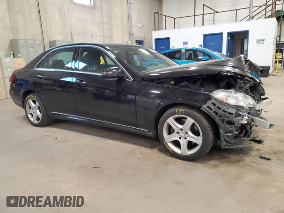 2014 Mercedes-Benz E 350 Luxury with VIN WDDHF8JB2EA983125, listed as a Copart auction lot 53196635 with 170,926 mi miles and Salvage Title. Bid and sale history available at DreamBid. Image 4.
