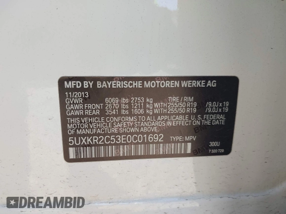 2014 BMW X5 sDrive35i with VIN 5UXKR2C53E0C01692, listed as a IAAI auction lot 41727216 with 135,985 mi miles. Bid and sale history available at carsss.com. Image 9.