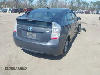 2011 Toyota Prius I with VIN JTDKN3DUXB0302715, listed as a IAAI auction lot 41886764 with 194,703 mi miles. Bid and sale history available at carsss.com. Image 4.