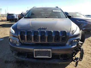 2018 Jeep Cherokee Latitude Tech Connect with VIN 1C4PJMCX4JD527240, listed as a Copart auction lot 87958785 with 94,384 mi miles and Salvage title. Bid and sale history available at DreamBid. Image 5.