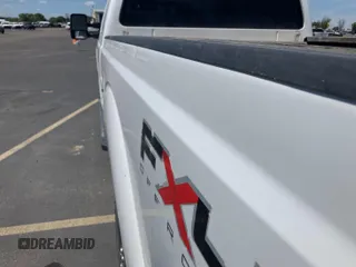 2011 Ford F-250 XL with VIN 1FT7W2BT7BEC63768, listed as a IAAI auction lot 42833330 with 293,135 mi miles and . Bid and sale history available at DreamBid. Image 20.