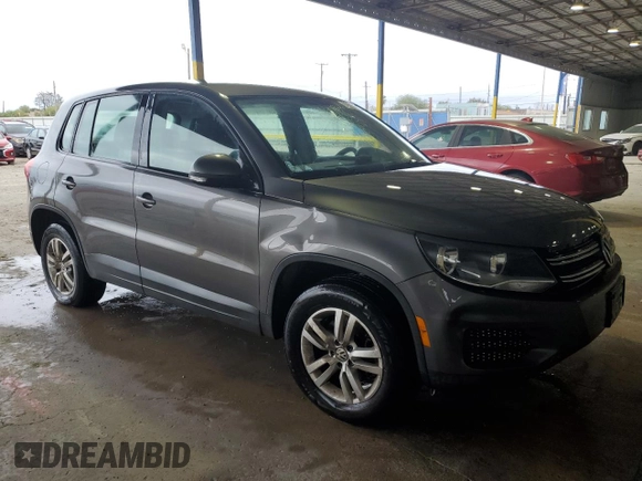 2014 Volkswagen Tiguan SE z VIN WVGAV3AX6EW542464, wystawiony jako Copart lot #84672184 z przebiegiem 144 064 mil mil oraz Czysty tytuł • Clean title. Historia ofert i sprzedaży dostępna na DreamBid. Obrazek 4.