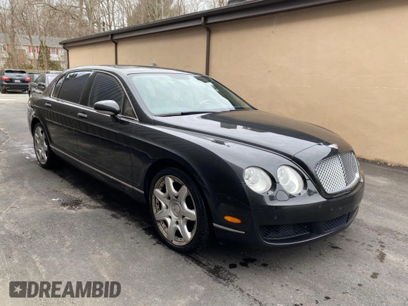 2008 Bentley Flying Spur with VIN SCBBR93W98C055885, listed as a Copart auction lot 81457494 with 81,286 mi miles and Clean Title. Bid and sale history available at DreamBid. Image 1.