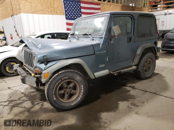 1999 Jeep Wrangler SE with VIN 1J4FY29P0XP412753, listed as a Copart auction lot 47015985 with 137,388 mi miles and Salvage Title. Bid and sale history available at carsss.com. Image 1.