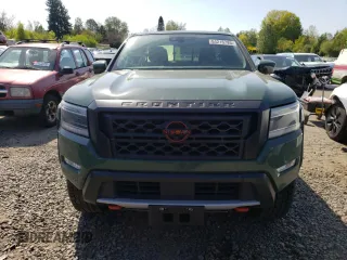 2023 Nissan Frontier Pro-4X z VIN 1N6ED1EK1PN660195, wystawiony jako Copart lot #54216795 z przebiegiem 18 556 mil mil oraz Szkoda całkowita • Salvage title. Historia ofert i sprzedaży dostępna na DreamBid. Obrazek 5.