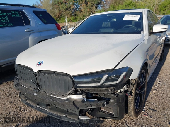 2023 BMW 5 Series M550i xDrive with VIN WBA13BK04PCL88909, listed as a IAAI auction lot 42045994 with 27,729 mi miles and . Bid and sale history available at DreamBid. Image 13.