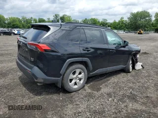 2021 Toyota RAV4 XLE с VIN 2T3P1RFV6MC230048, выставлен на аукционе Copart как лот 62629095 с пробегом 33 648 миль миль и Списание • Salvage title. История ставок и продаж доступна на DreamBid. Изображение 3.