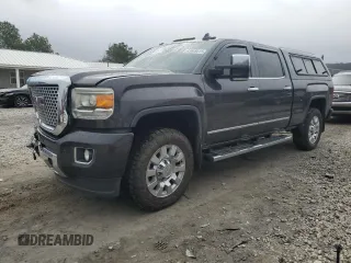 2015 GMC Sierra 2500HD available WiFi Denali with VIN 1GT120E89FF649153, listed as a Copart auction lot 43949515 with 189,518 mi miles and Salvage Title. Bid and sale history available at carsss.com. Image 1.