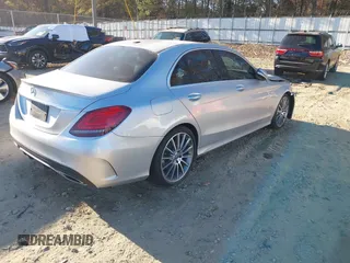 2019 Mercedes-Benz C 300 with VIN 55SWF8DB2KU303223, listed as a IAAI auction lot 41028551 with 62,729 mi miles and . Bid and sale history available at DreamBid. Image 4.