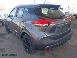 2020 Nissan Kicks SR with VIN 3N1CP5DV0LL558131, listed as a IAAI auction lot 41668855 with 38,358 mi miles. Bid and sale history available at carsss.com. Image 3.