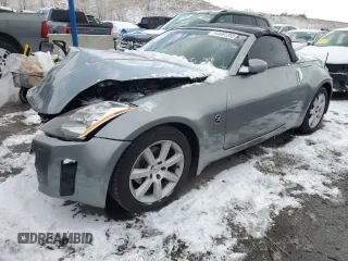 2004 Nissan 350Z Enthusiast with VIN JN1AZ36A94T013719, listed as a Copart auction lot 44697285 with 63,382 mi miles and Salvage Title. Bid and sale history available at carsss.com. Image 1.
