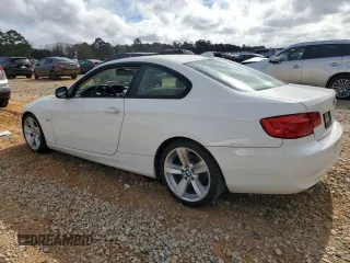 2011 BMW 3 Series 328i with VIN WBAKE3C58BE557731, listed as a Copart auction lot 88974515 with 113,446 mi miles and Salvage Title. Bid and sale history available at carsss.com. Image 2.