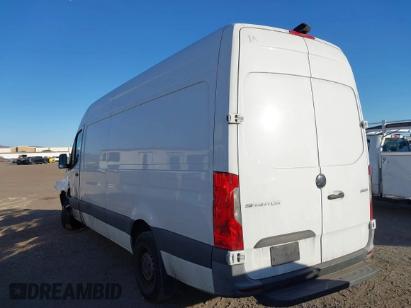 2021 Mercedes-Benz Sprinter Cargo with VIN W1Y4ECHY2MT064412, listed as a IAAI auction lot 41069328 with 88,526 mi miles and . Bid and sale history available at carsss.com. Image 3.