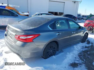 2016 Nissan Altima S with VIN 1N4AL3AP8GC111953, listed as a IAAI auction lot 41588139 with 121,701 mi miles and . Bid and sale history available at DreamBid. Image 4.