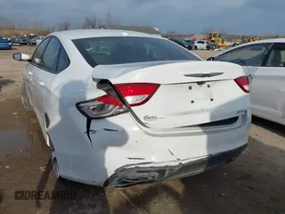 2016 Chrysler 200 S with VIN 1C3CCCBB6GN141810, listed as a IAAI auction lot 41819923 with 95,342 mi miles. Bid and sale history available at carsss.com. Image 17.