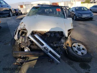 2005 Toyota 4Runner SR5 with VIN JTEBU14R258031248, listed as a Copart auction lot 84204404 with 0 mi miles and Salvage Title. Bid and sale history available at carsss.com. Image 5.