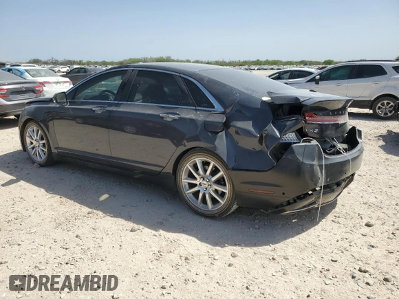 2014 Lincoln MKZ with VIN 3LN6L2GK1ER831756, listed as a Copart auction lot 49974955 with 190,434 mi miles and Salvage Title. Bid and sale history available at carsss.com. Image 2.