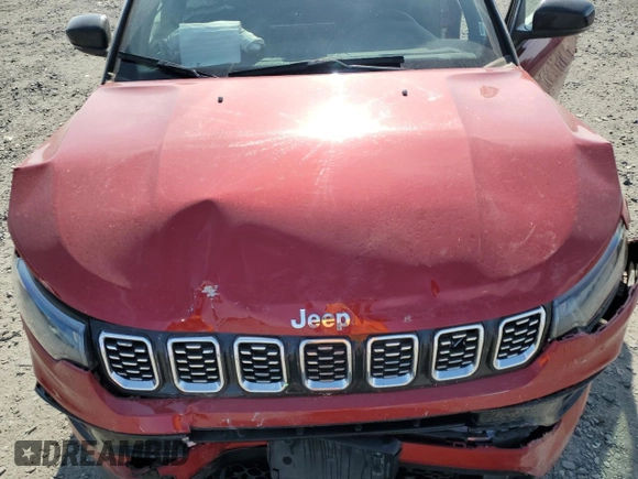 2025 Jeep Compass Limited with VIN 3C4NJDCN6ST546034, listed as a Copart auction lot 60867155 with 5,285 mi miles and Salvage title. Bid and sale history available at DreamBid. Image 12.