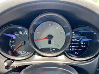 2016 Porsche Macan S with VIN WP1AB2A59GLB40365, listed as a Copart auction lot 60898695 with 192,752 mi miles and Clean title. Bid and sale history available at DreamBid. Image 8.