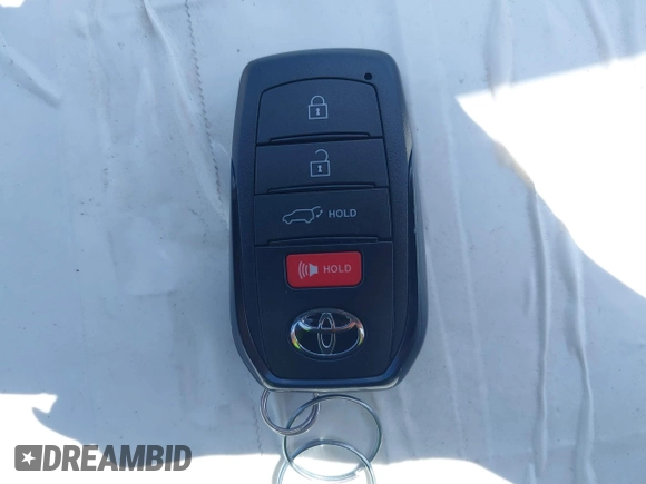2025 Toyota Corolla Cross XLE with VIN 7MUDAABG4SV132327, listed as a IAAI auction lot 42500170 with 1,011 mi miles and . Bid and sale history available at DreamBid. Image 11.