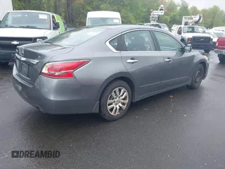 2015 Nissan Altima 2.5 S with VIN 1N4AL3AP9FC193562, listed as a IAAI auction lot 42206290 with 226,927 mi miles. Bid and sale history available at carsss.com. Image 4.