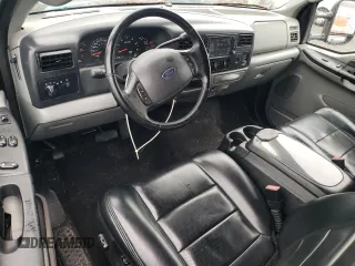 2004 Ford F-250 XL with VIN 1FTNX21L34EB78306, listed as a Copart auction lot 55999695 with 170,803 mi miles and Clean title. Bid and sale history available at DreamBid. Image 8.