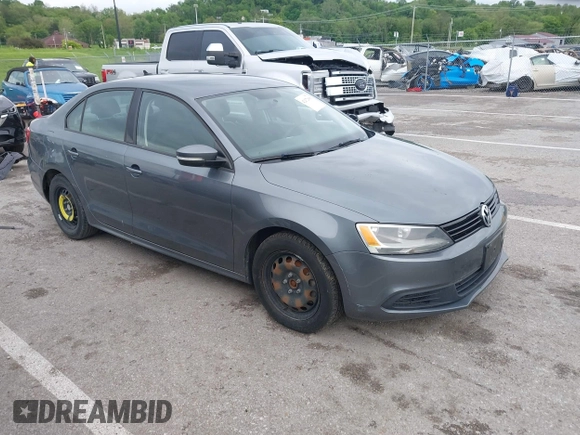 2014 Volkswagen Jetta SE z VIN 3VWD17AJ3EM225383, wystawiony jako IAAI lot #42172006 z przebiegiem 129 198 mil mil oraz . Historia ofert i sprzedaży dostępna na DreamBid. Obrazek 1.