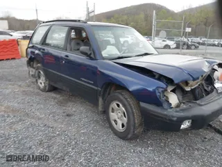 2001 Subaru Forester L with VIN JF1SF63521G719556, listed as a IAAI auction lot 41973450 with 218,525 mi miles. Bid and sale history available at carsss.com. Image 1.