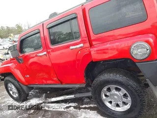 2008 Hummer H3 Luxury with VIN 5GTEN43E288201443, listed as a IAAI auction lot 41386906 with 165,975 mi miles and . Bid and sale history available at DreamBid. Image 14.