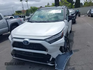 2024 Toyota RAV4 XSE with VIN JTMEB3FV6RD186007, listed as a IAAI auction lot 42405033 with 3,170 mi miles and . Bid and sale history available at DreamBid. Image 12.