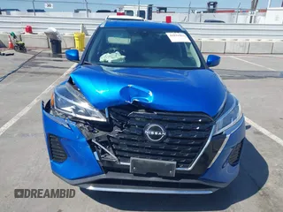 2022 Nissan Kicks SV with VIN 3N1CP5CV7NL509481, listed as a IAAI auction lot 41831963 with 29,977 mi miles. Bid and sale history available at carsss.com. Image 13.