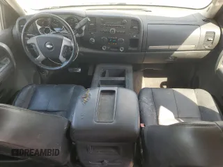 2009 Chevrolet Silverado 1500 LT with VIN 3GCEK23379G230726, listed as a Copart auction lot 50151605 with 203,726 mi miles and Salvage Title. Bid and sale history available at DreamBid. Image 8.