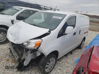 2021 Nissan NV200 S z VIN 3N6CM0KN2MK700673, wystawiony jako Copart lot #47874355 z przebiegiem 71 906 mil mil oraz Czysty tytuł • Clean title. Historia ofert i sprzedaży dostępna na DreamBid. Obrazek 1.
