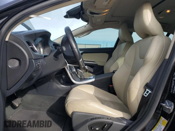 2018 Volvo S60 Dynamic with VIN YV126MFLXJ2452294, listed as a Copart auction lot 83219994 with 35,482 mi miles and Salvage Title. Bid and sale history available at carsss.com. Image 7.