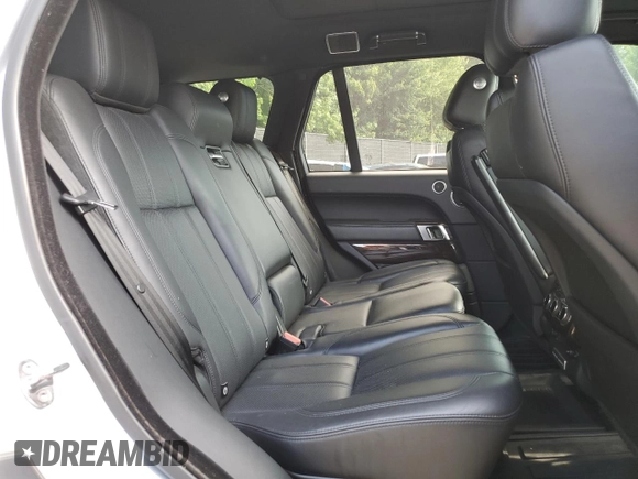 2014 Land Rover Range Rover HSE with VIN SALGS2WF1EA164710, listed as a Copart auction lot 59882265 with 138,163 mi miles and Salvage title. Bid and sale history available at DreamBid. Image 11.