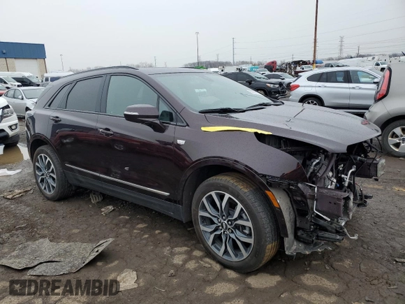 2021 Cadillac XT5 AWD Sport with VIN 1GYKNGRS4MZ123061, listed as a Copart auction lot 84488624 with 36,737 mi miles and Clean title. Bid and sale history available at DreamBid. Image 4.