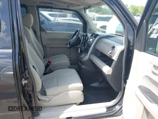 2011 Honda Element EX with VIN 5J6YH1H75BL000235, listed as a IAAI auction lot 42087127 with 126,510 mi miles and . Bid and sale history available at DreamBid. Image 5.