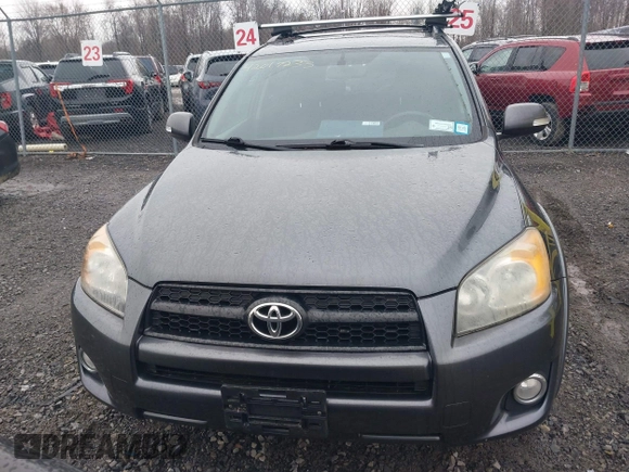 2011 Toyota RAV4 Sport with VIN JTMRF4DV6B5041306, listed as a IAAI auction lot 42017233 with 176,909 mi miles. Bid and sale history available at carsss.com. Image 12.