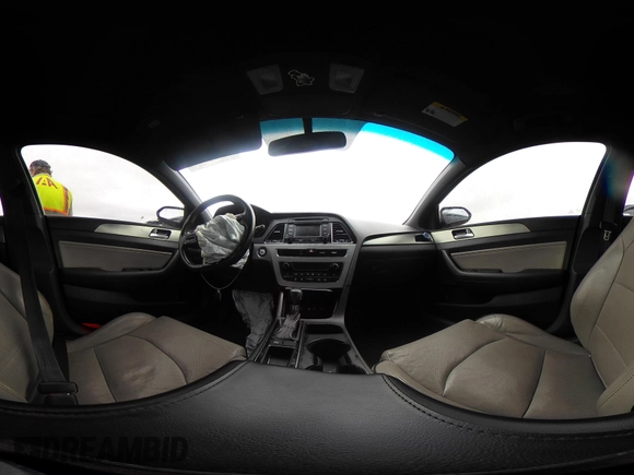 2015 Hyundai Sonata Sport with VIN 5NPE34AB1FH088637, listed as a IAAI auction lot 41455927 with 194,232 mi miles and . Bid and sale history available at carsss.com. Image 18.